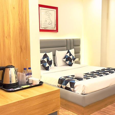 White Ridge Premium Hotel Hyderabad Bagian luar foto